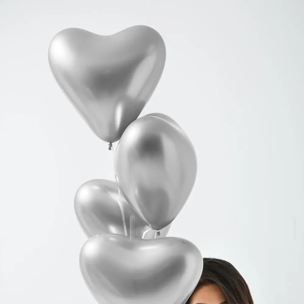 Set de 50 Globos de Corazón Cromados Plateados - 30cm