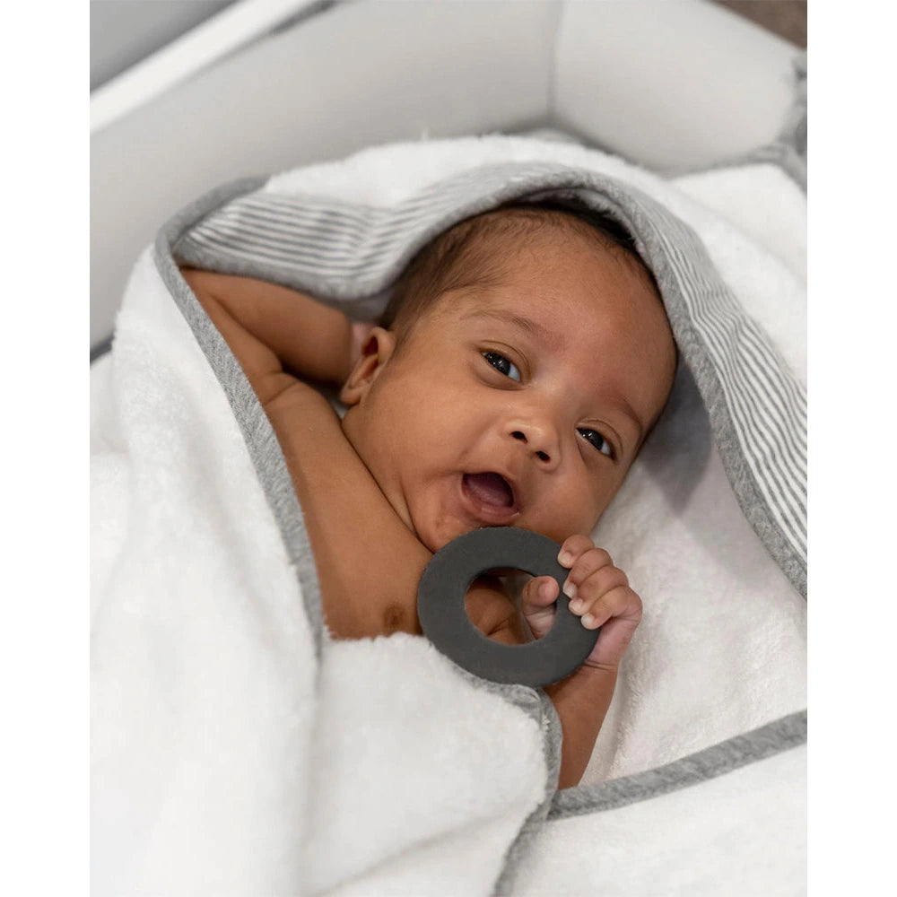 Cape De Bain XL Avec Anneau De Dentition Dry'n Play Doomoo - Blanc